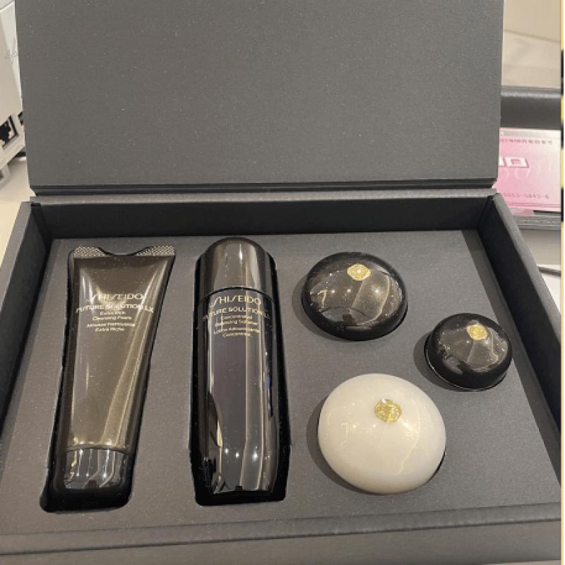 代购：资生堂 6月1日数量限定发售 时光琉璃系列超值套盒（洁面50g＋化妆水75ml＋日霜15g＋晚霜15g＋眼唇霜6g）（缺货退款）