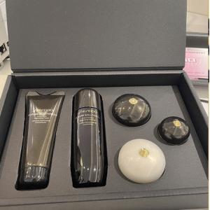 代购：资生堂 6月1日数量限定发售 时光琉璃系列超值套盒（洁面50g＋化妆水75ml＋日霜15g＋晚霜15g＋眼唇霜6g）（缺货退款）