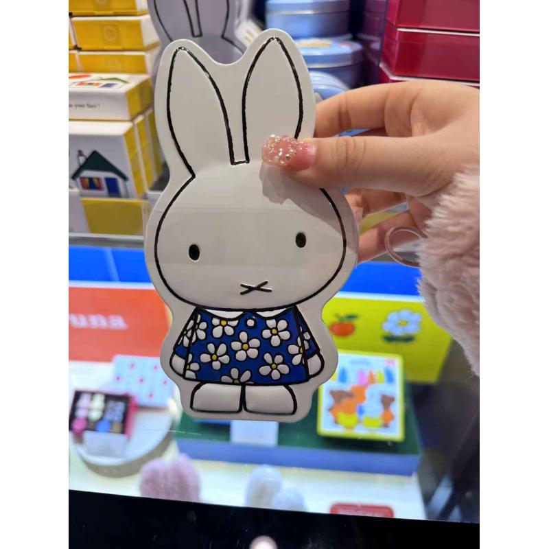 日本morozoff 情人节限定 miffy米菲兔 米菲兔形状铁盒巧克力 14个入（任意路线可发）（缺货退款）