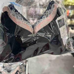 特价：华歌尔黑五特价内衣福袋 3件装...