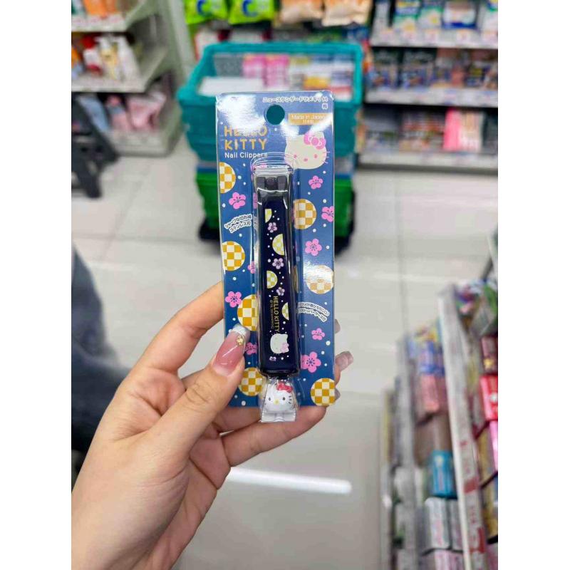 KAI贝印 和风藏蓝色梅花Kitty吊坠款指甲剪指甲刀 M码